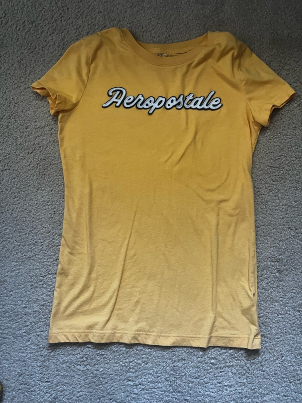 NWOT Aeropostale classic crew yellow tee womens